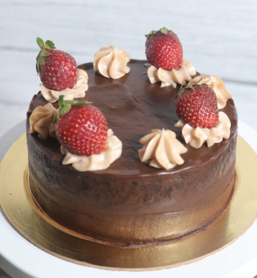 Chocolate Strawberry Cake